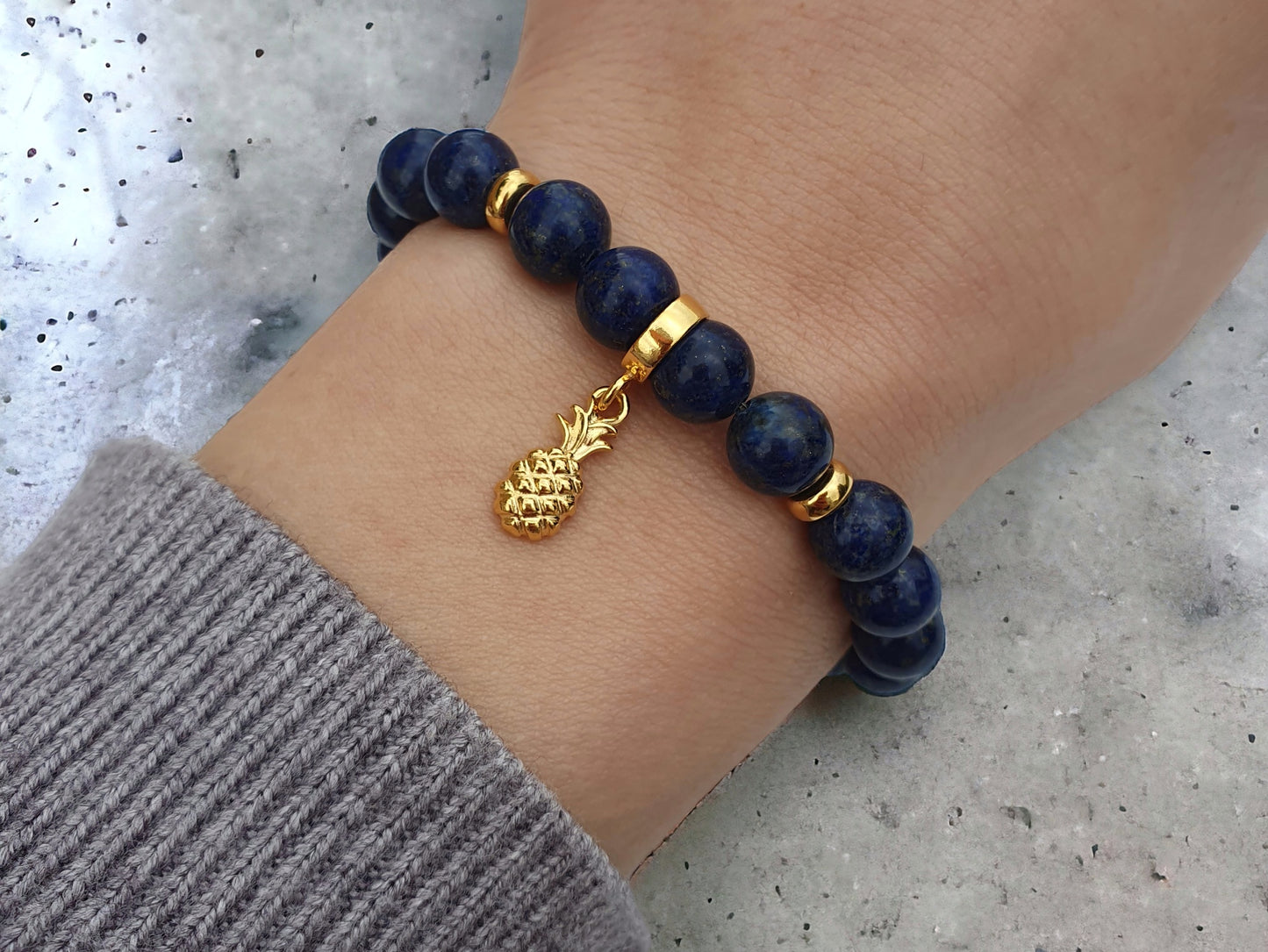 lapis lazuli gemstones bracelet
