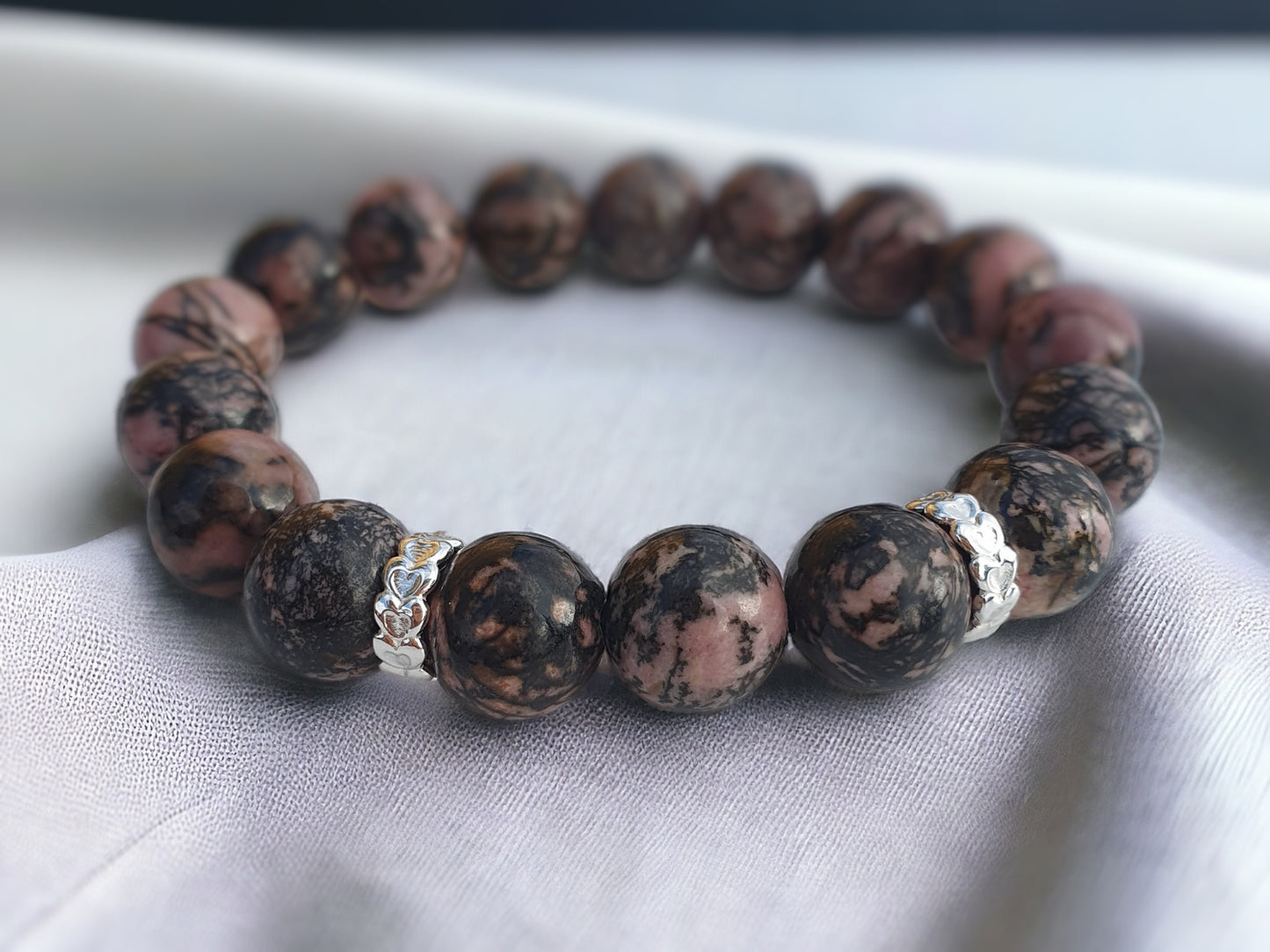 Rhodonite gemstone stretchy bracelet 