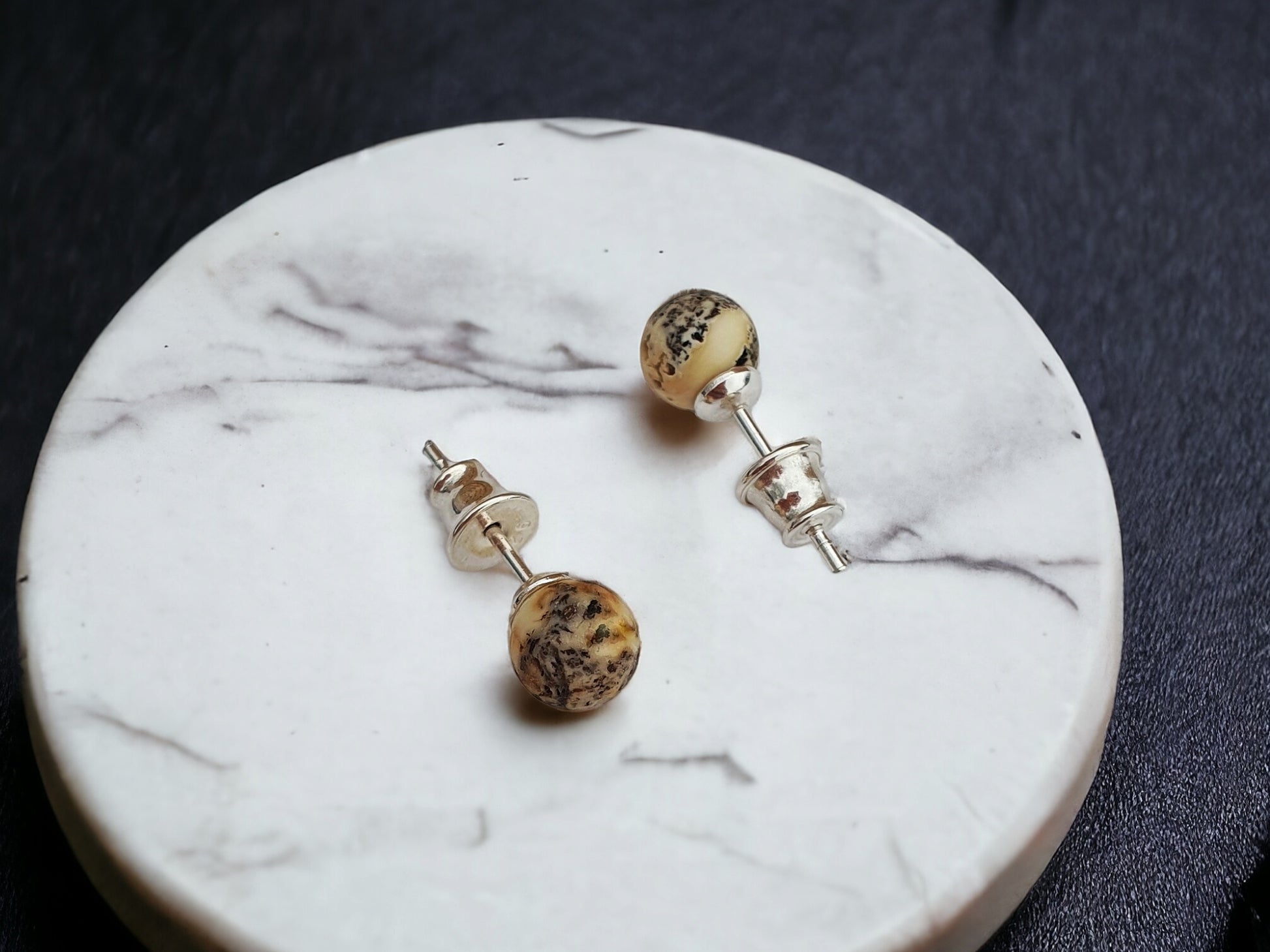 Natural Baltic amber round minimalist earrings